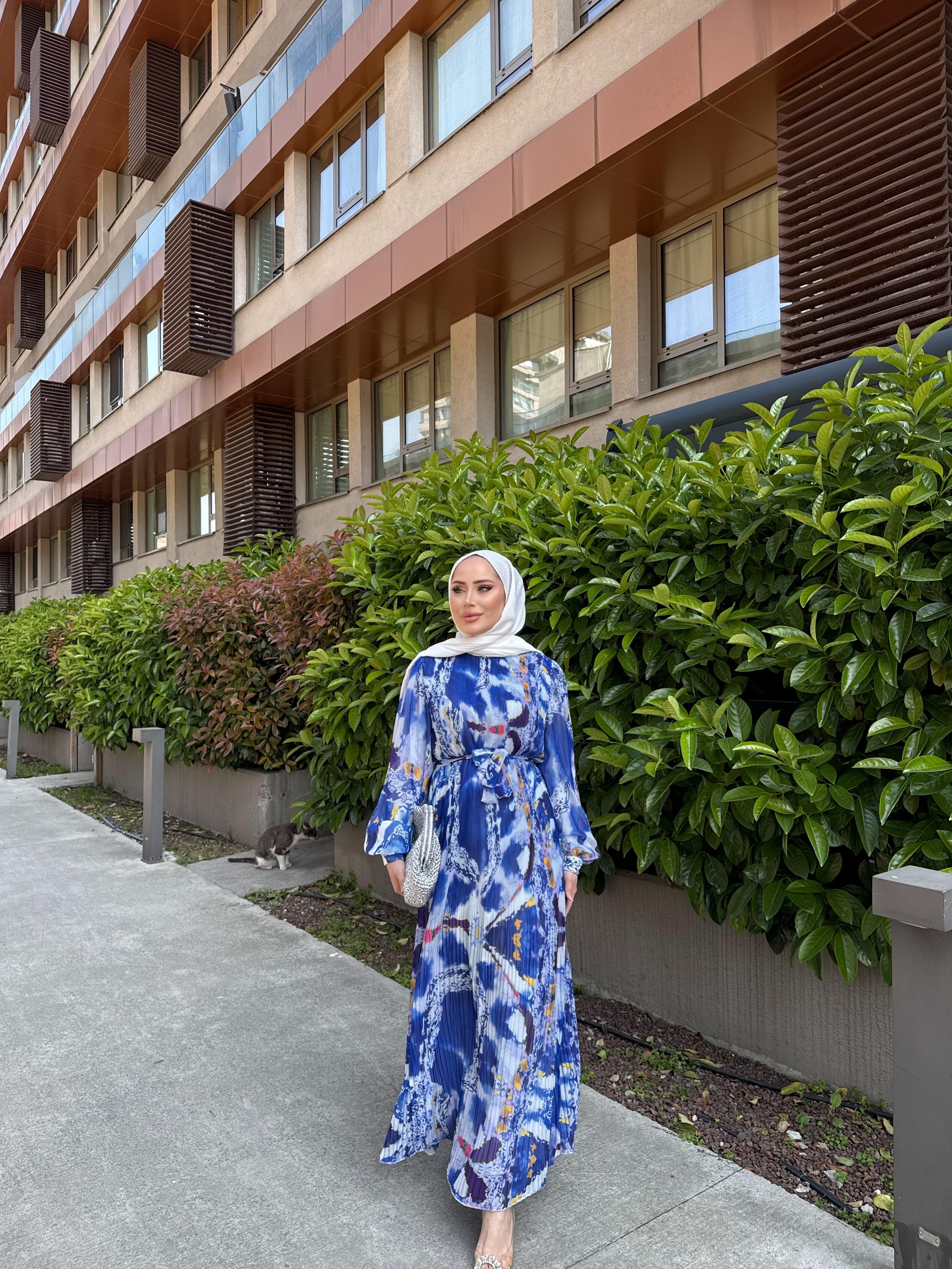 ROSE DESENLİ ELBİSE