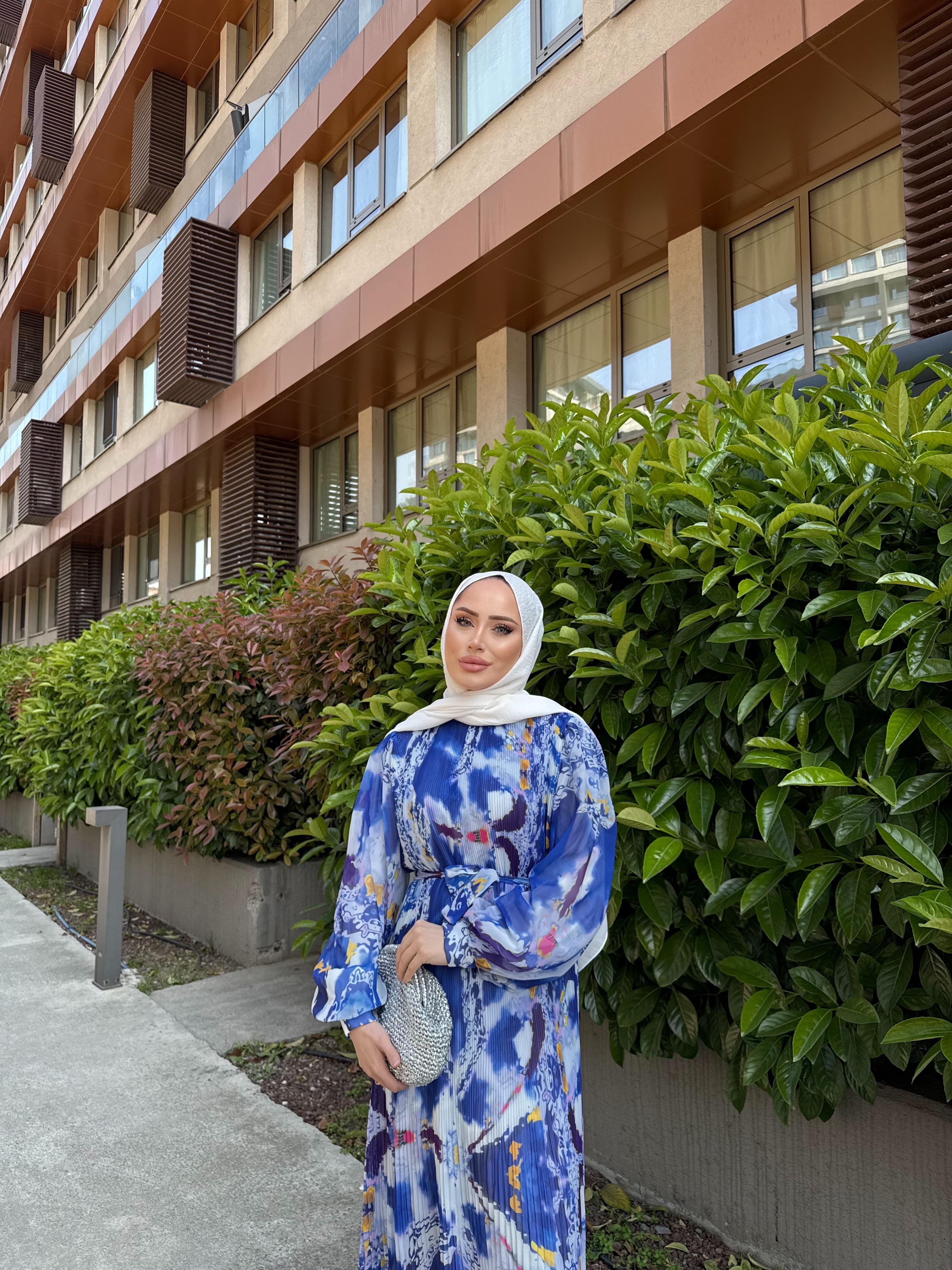 ROSE DESENLİ ELBİSE