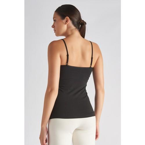 benetton-atlet-6a1f4b.jpg