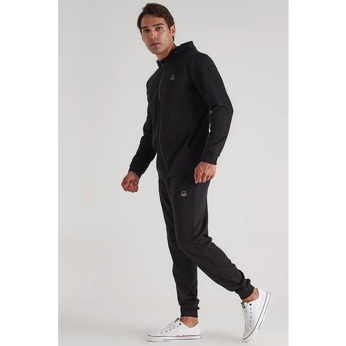 benetton-esofman-takimi-41-646.jpg
