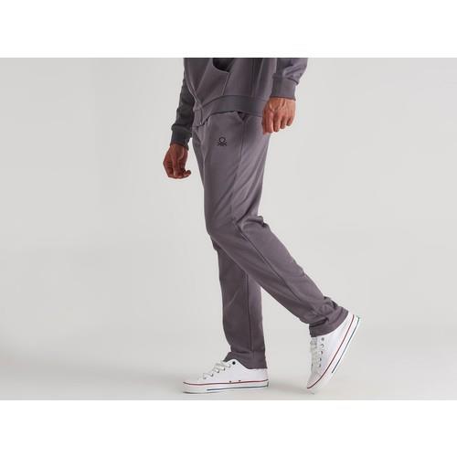 benetton-pantolon-85f9ae.jpg