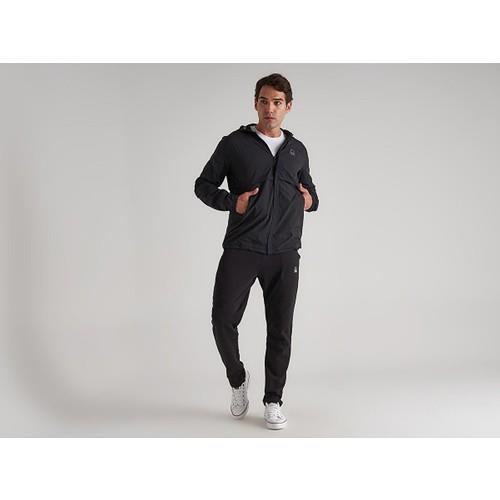 benetton-raincoat-68bc85.jpg