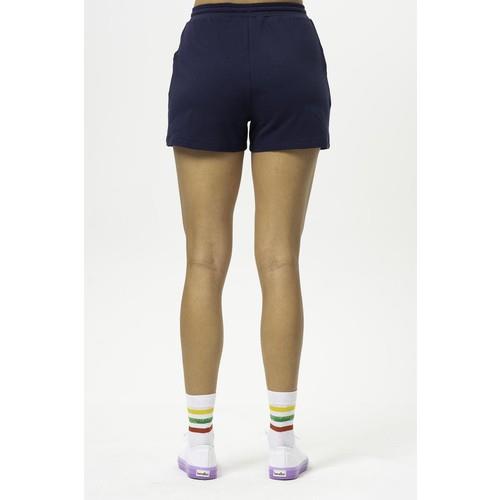 benetton-sort-a97c1b.jpg