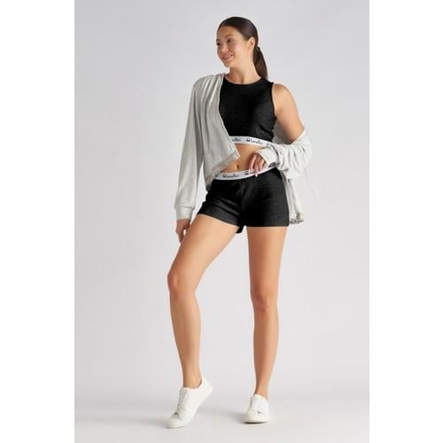 benetton-sort-e5-5f6.jpg