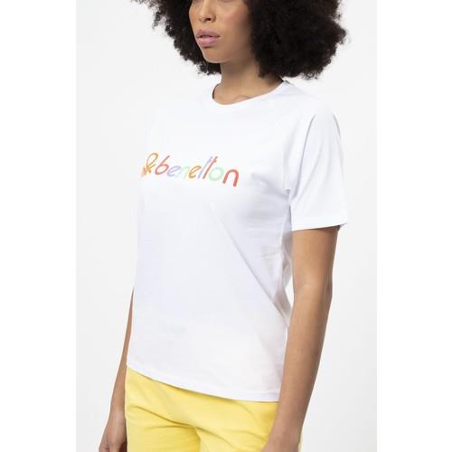 benetton-t-shirt-4eafe1.jpg