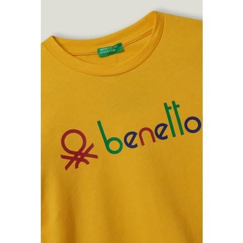 benetton-tshirt-de3d84.jpg
