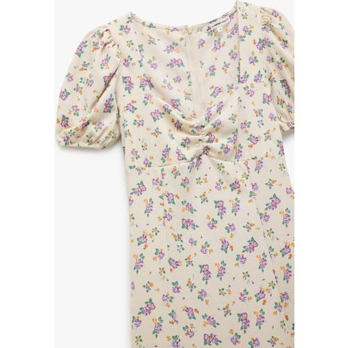 dresses-2f3133.jpg