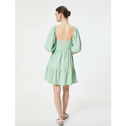dresses-31c0ef.jpg