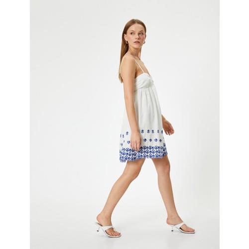 dresses-6178a9.jpg