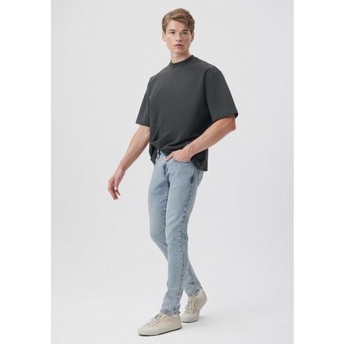 james-ad-ab14-9d.jpg