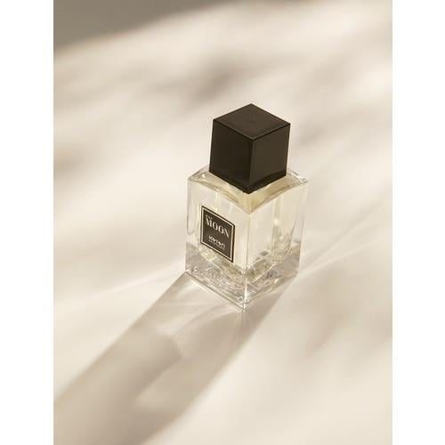 parfum-7b622a.jpg