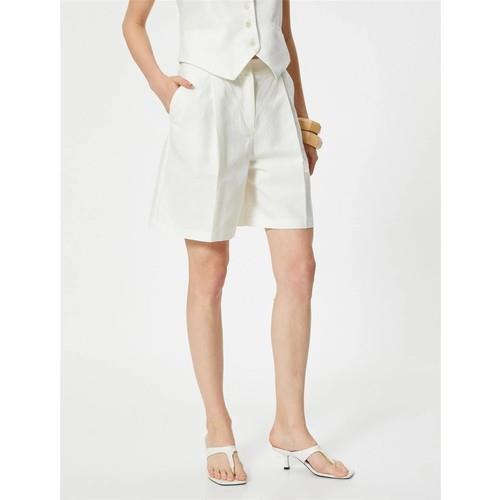 shorts--0fe82.jpg