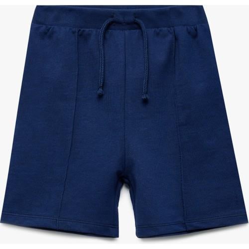 shorts--9a30-.jpg