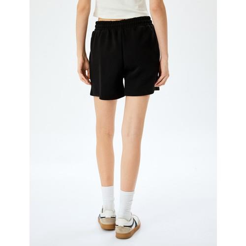 shorts--d7ae-.jpg