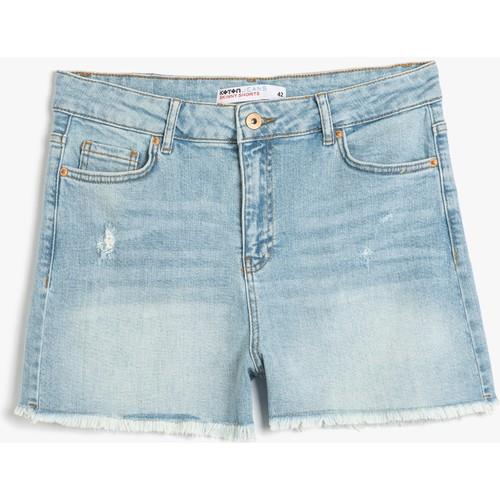 shorts-3707fc.jpg