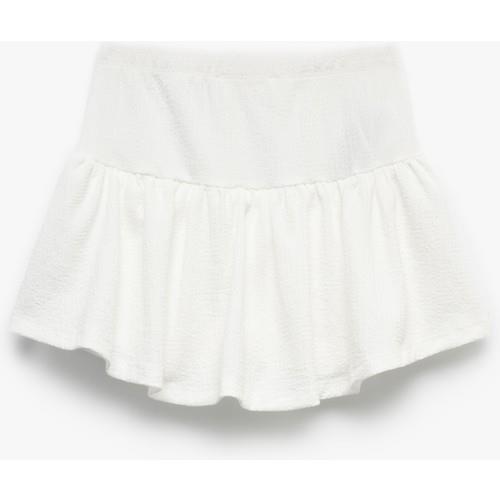 shorts-3c08fc.jpg