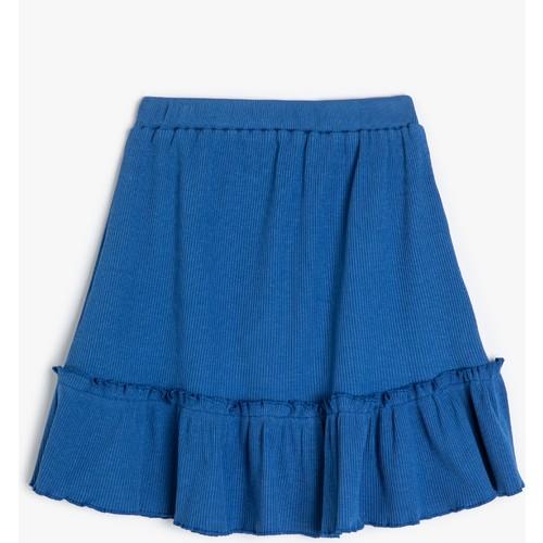 shorts-6eae50.jpg