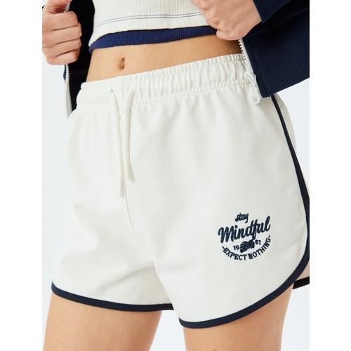 shorts-7e2dc2.jpg