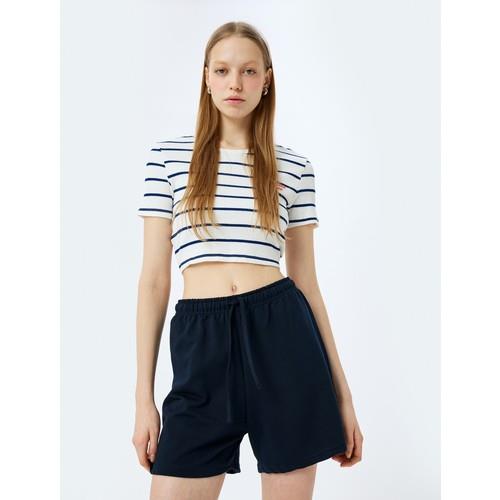shorts-8b9-e1.jpg