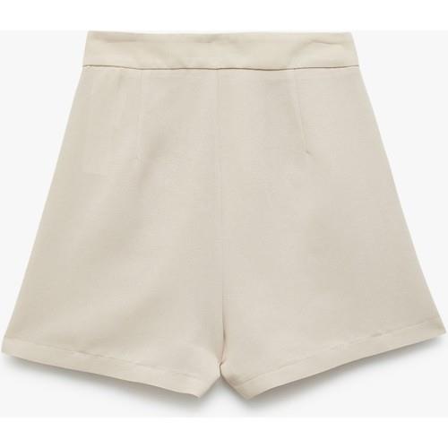 shorts-c2a9-4.jpg