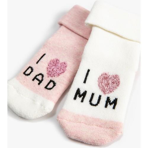socks-lc-b86735.jpg