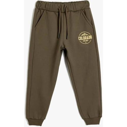 sweat-bottoms-e83858.jpg