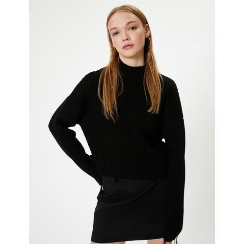 sweaters-6986a9.jpg