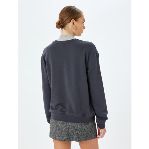 sweatshirts--649c-.jpg