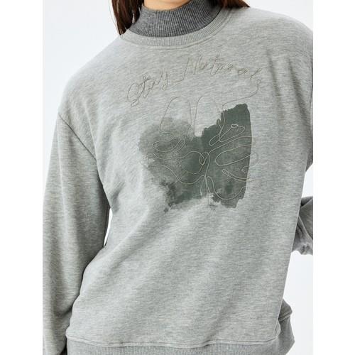 sweatshirts-758c9f.jpg