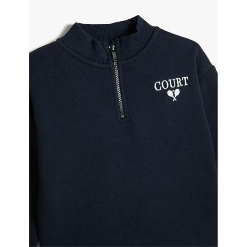 sweatshirts-796dfd.jpg