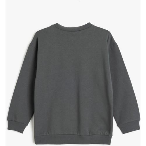 sweatshirts-8d6adf.jpg