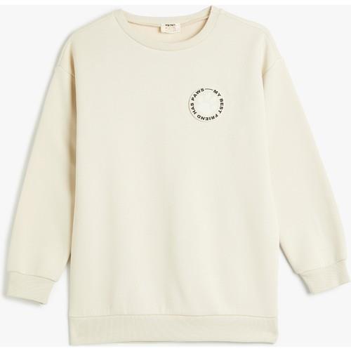 sweatshirts-f8a525.jpg