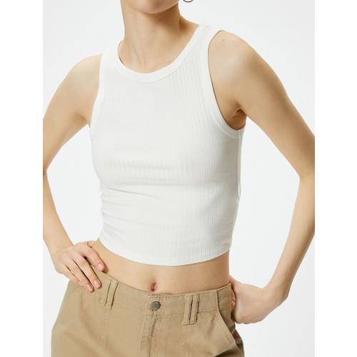 tanktops-bsc-716770.jpg