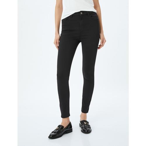 trousers-0-5d1d.jpg