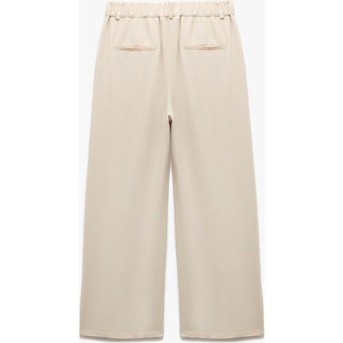trousers-135b5c.jpg
