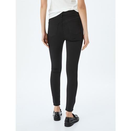 trousers-439-b1.jpg