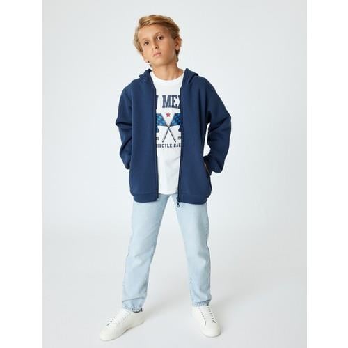 trousers-8885d7.jpg
