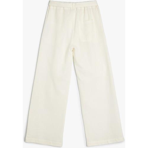 trousers-8c7a6d.jpg