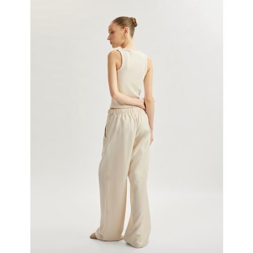 trousers-c2b4-c.jpg
