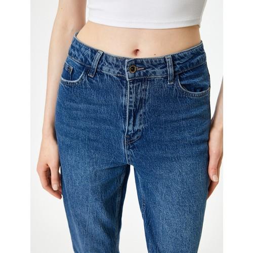 trousers-d-8e3e.jpg