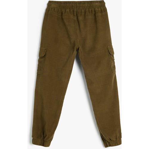 trousers-e49ae0.jpg