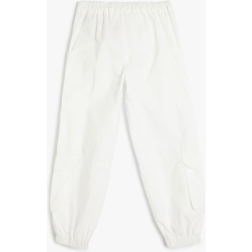 trousers-eeb36a.jpg