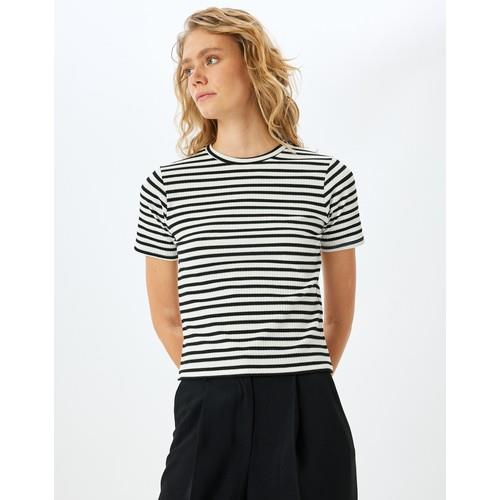 tshirt-ss-4f7edb.jpg