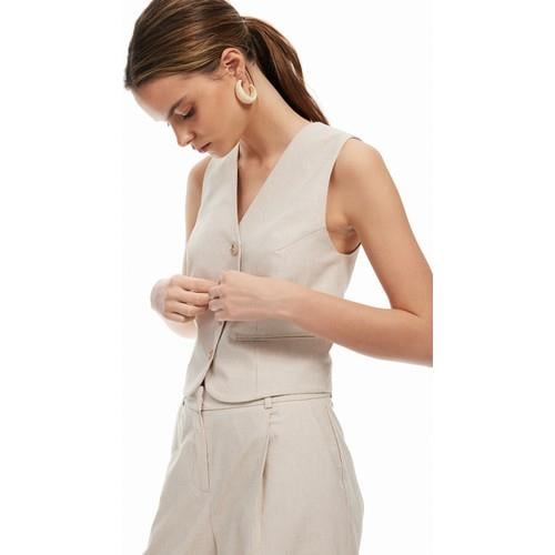 vests--426c-8d18.jpg