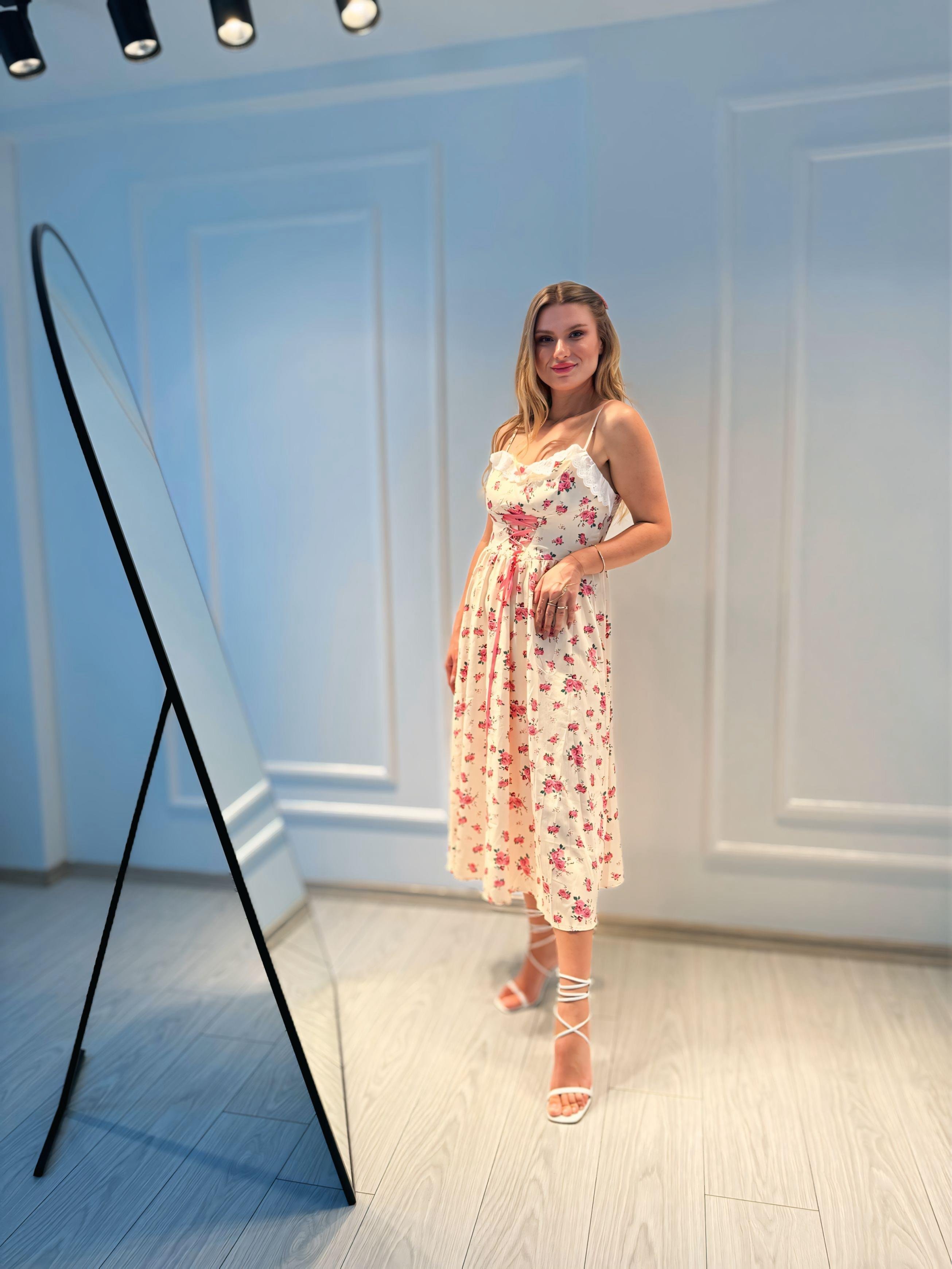 Alice Bebe Yaka ElbiseELBİSEAura