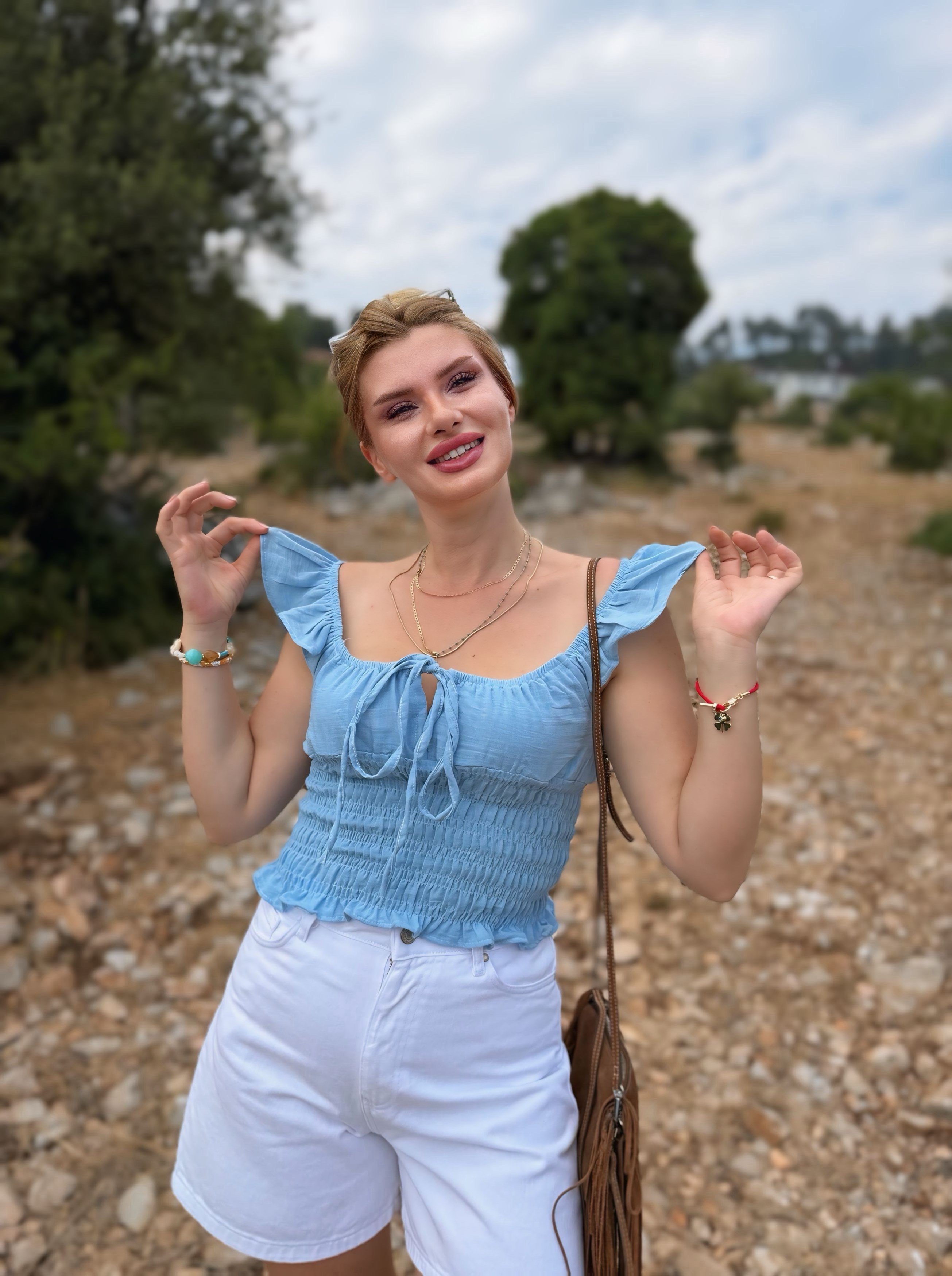 BluzMavi Gipeli Bel Detaylı Bağlamalı Bluz