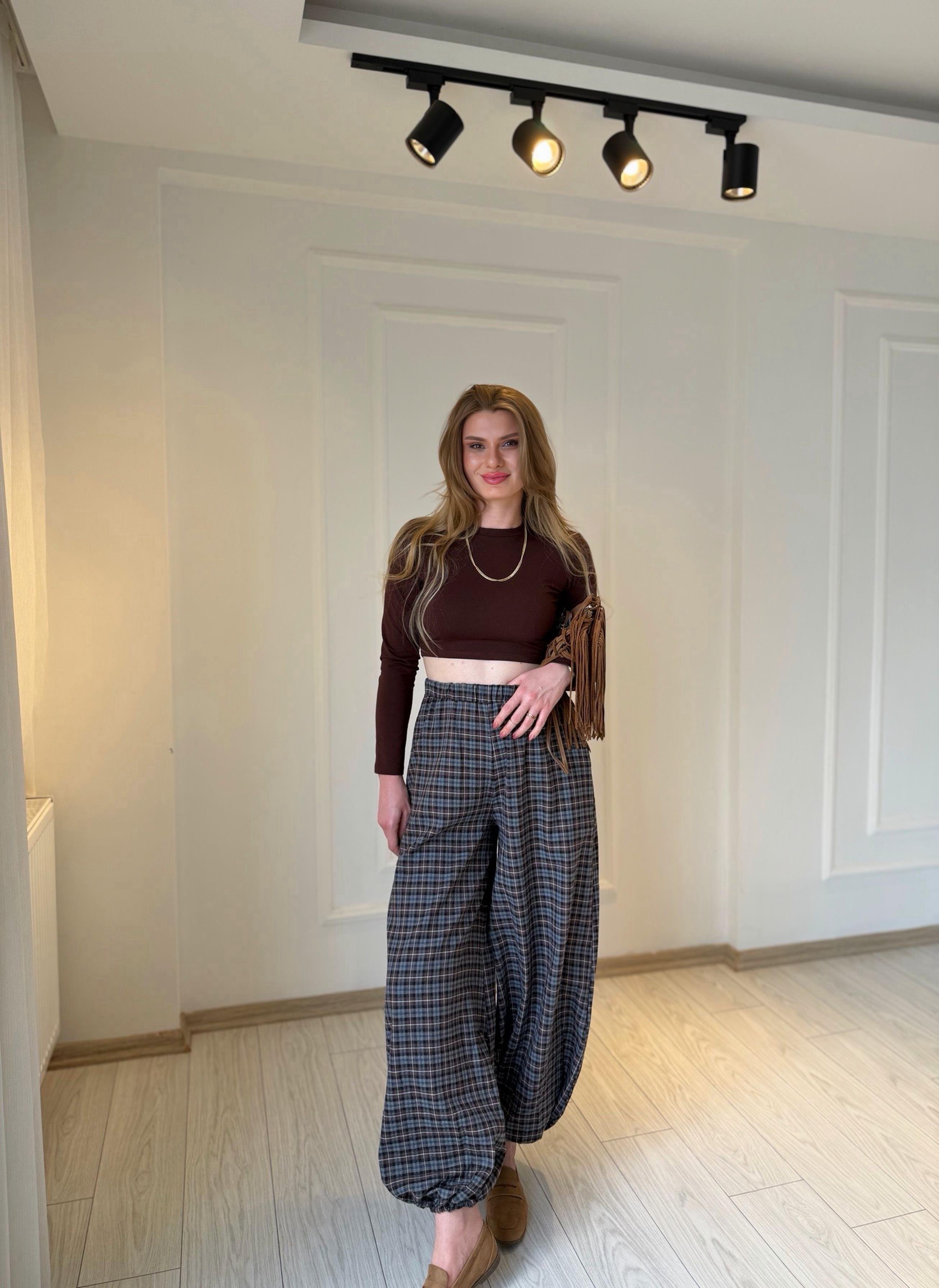 CropBisiklet Yaka Uzun Kol Basic Crop Bluz - Kahve