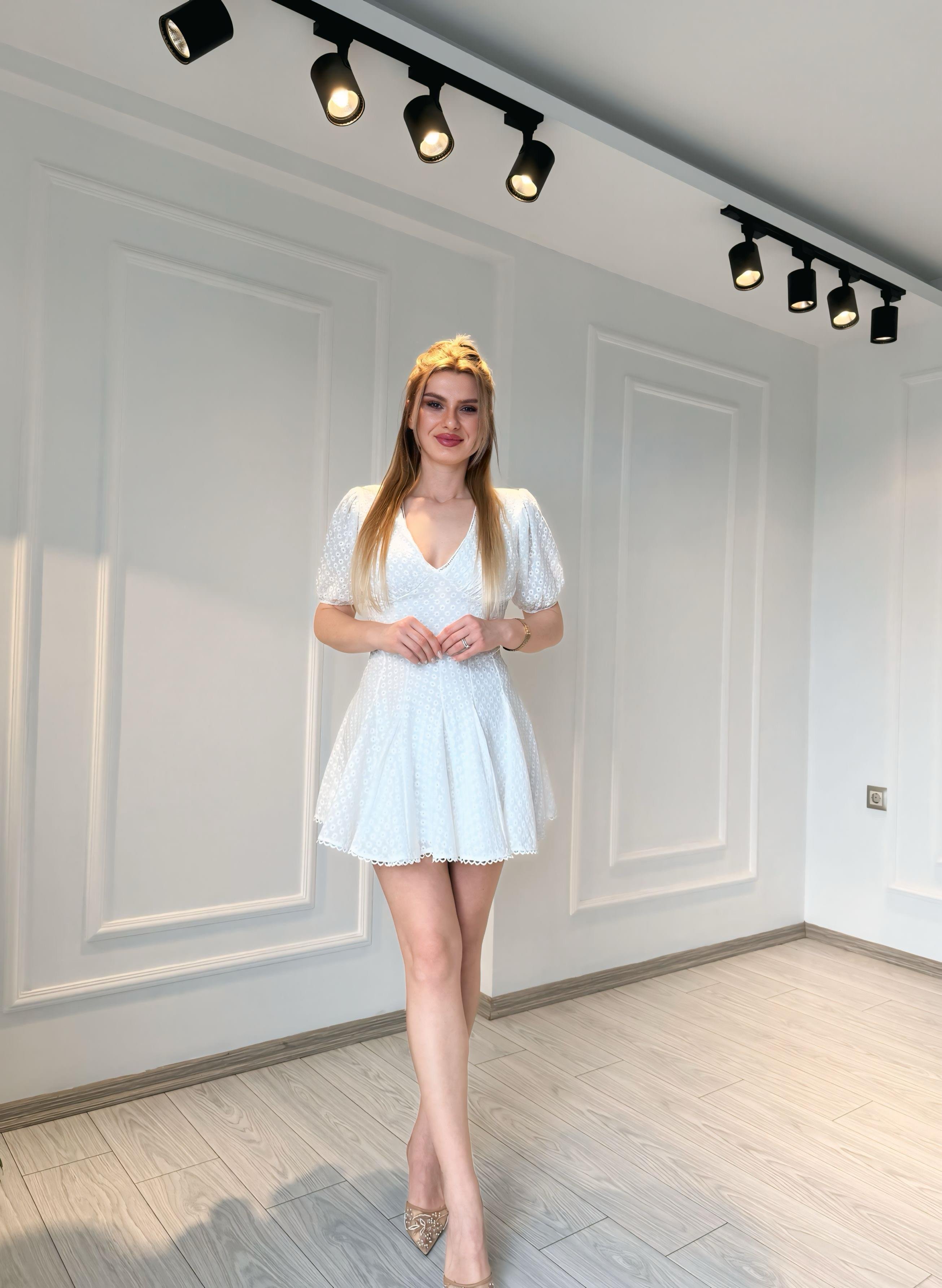 ELBİSEFisto İşlemeli Mini Boy Elbise - Beyaz