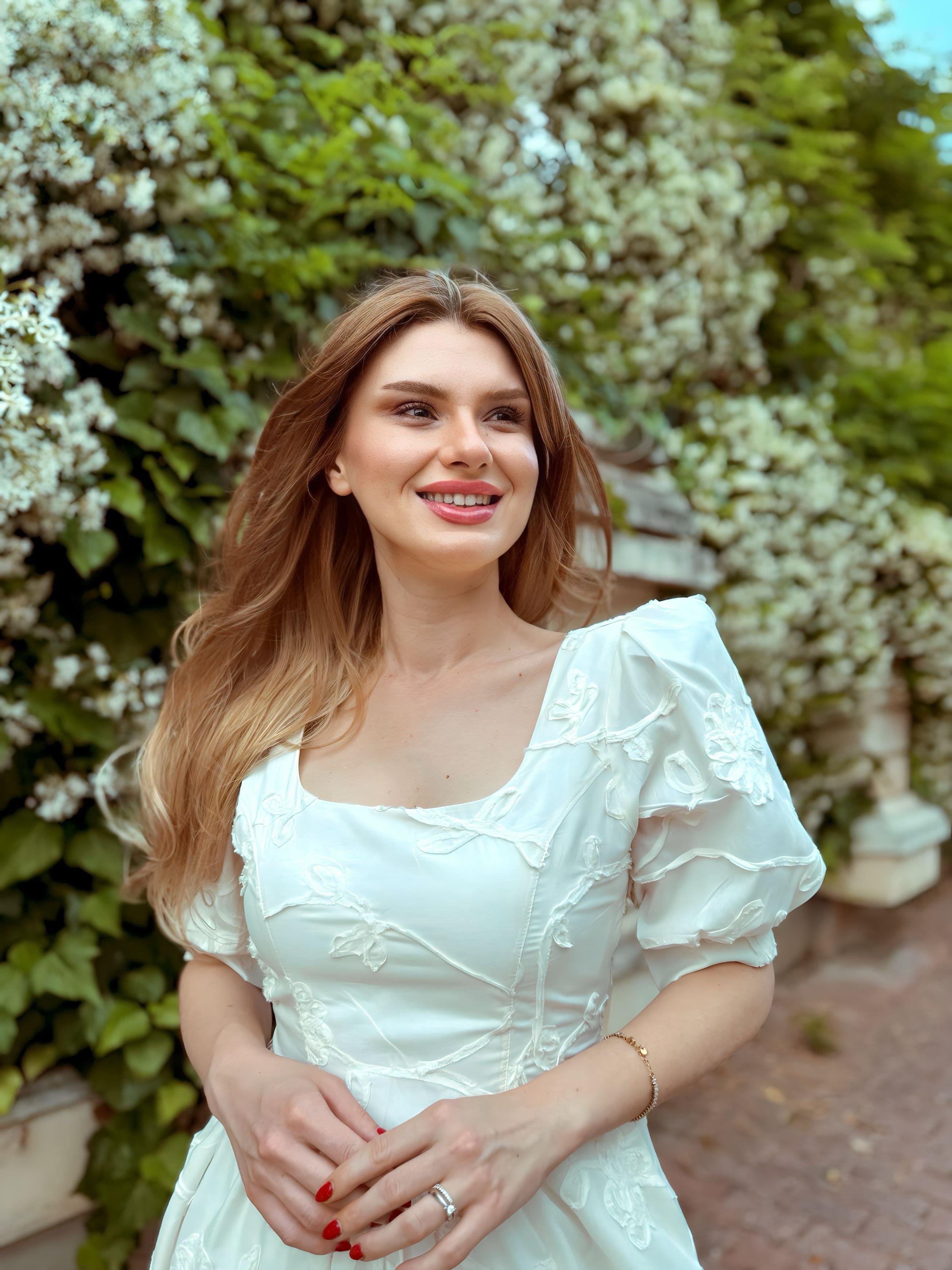ELBİSELidya Balon Kol Brode Nakış İşlemeli Elbise - Ekru