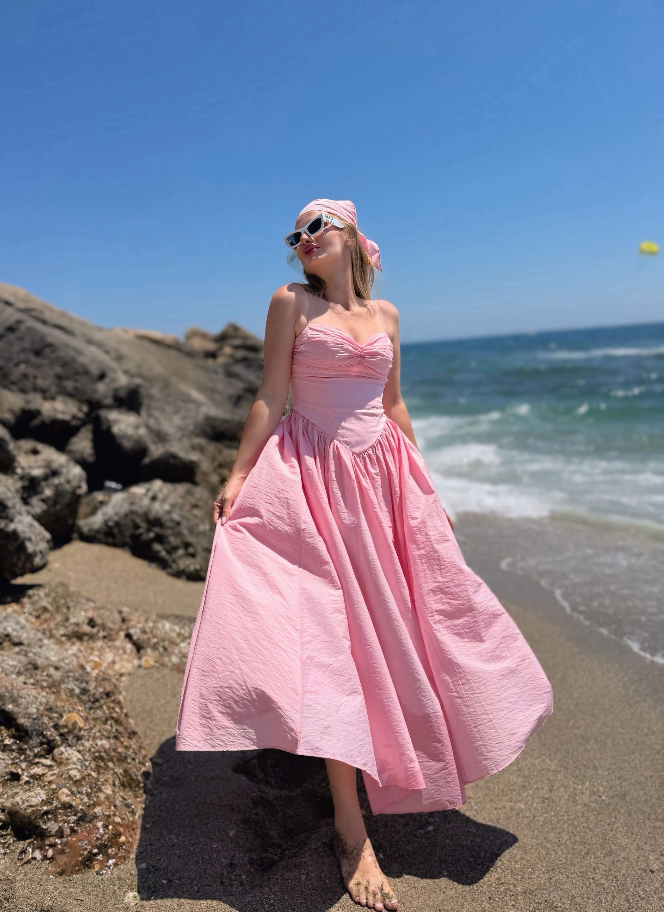 ELBİSEPembe Kalp Yaka Bandana Detaylı Çizgili Elbise